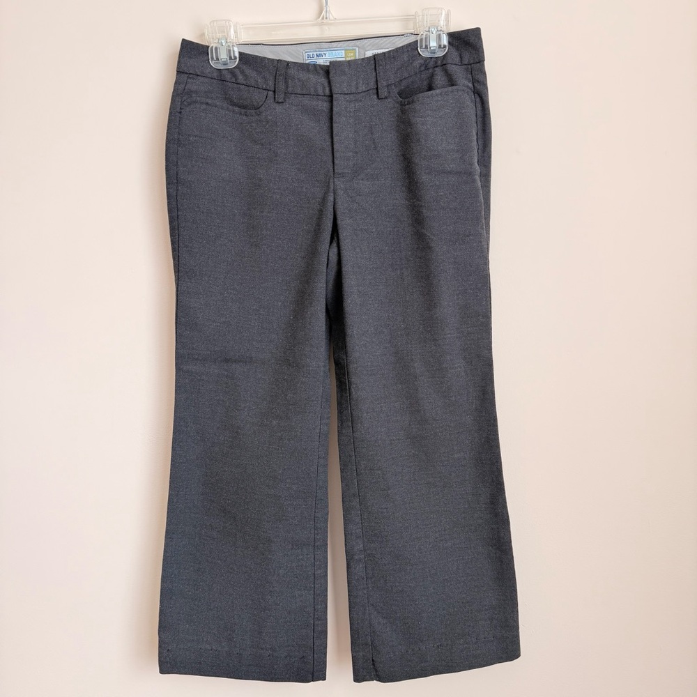 Old Navy Women's Charcoal capri Pants